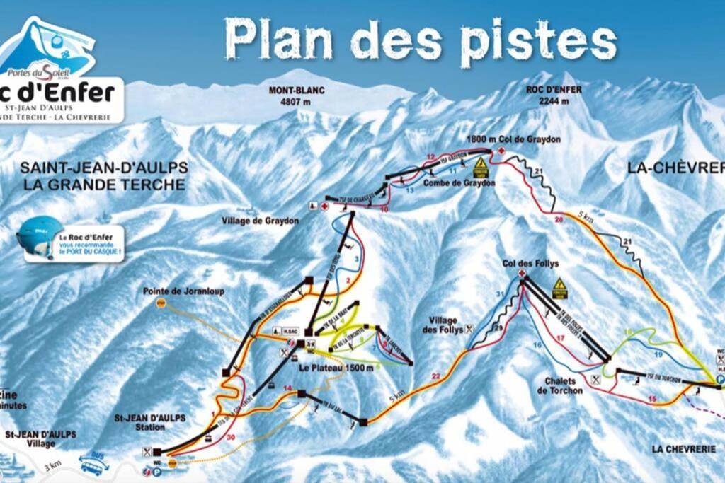 Au Pied Des Pistes: Cozy Studio with Valley Views and Wi-Fi Saint-Jean-d'Aulps Exterior photo